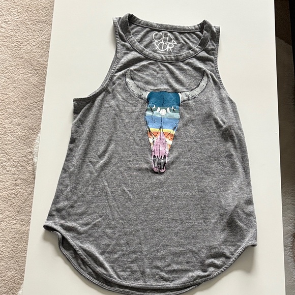 Chaser Tops - NWOT Chaser Grey Bull Skull Tank Size Small